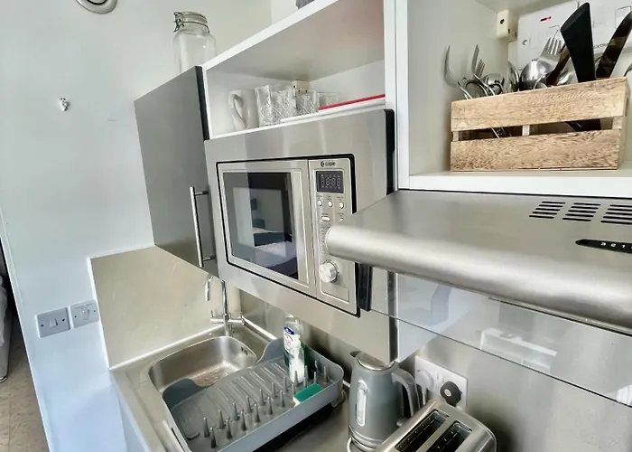 Stunning Studio Apartment In Cambridge